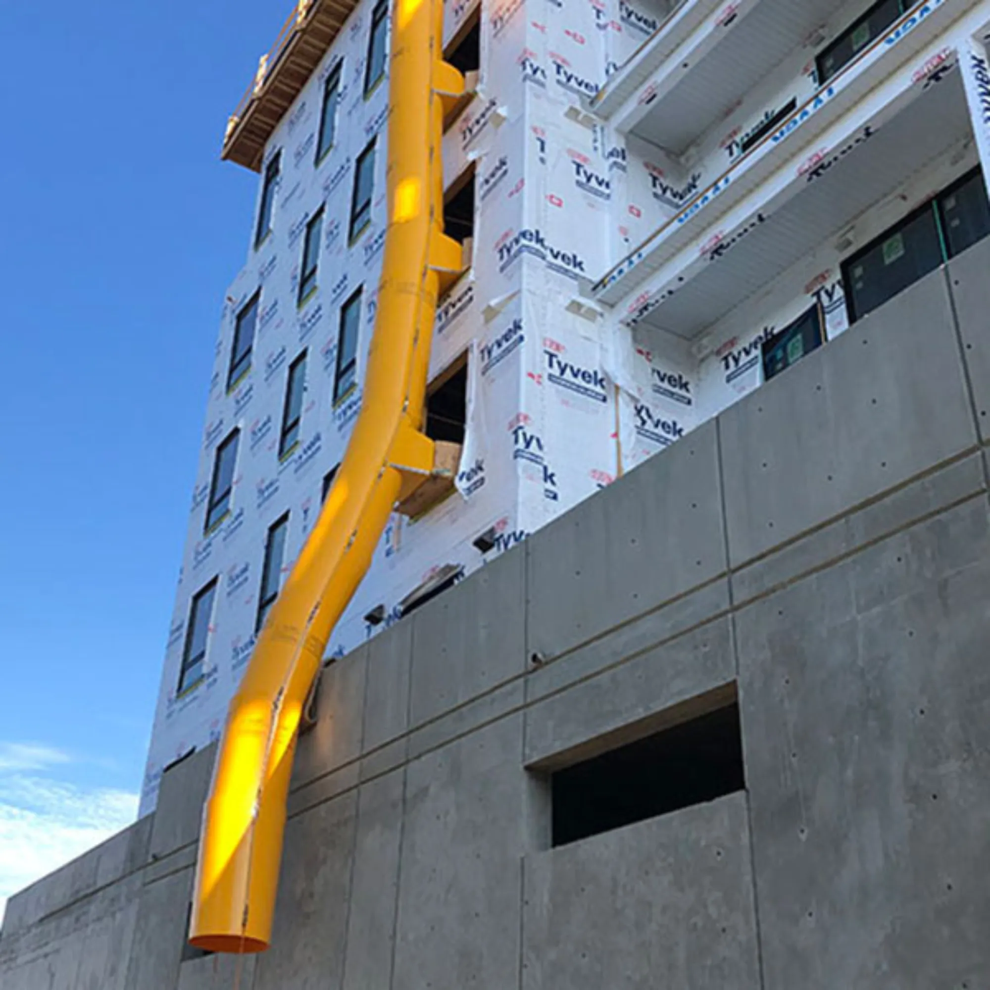 Chute à débris
